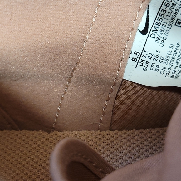 Nike Unisex SB Blazer Mid main image 7